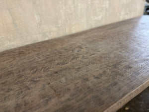 Gorgeous oak table