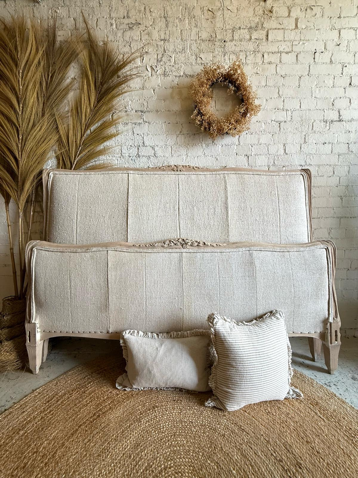 Stunning French superking bed
