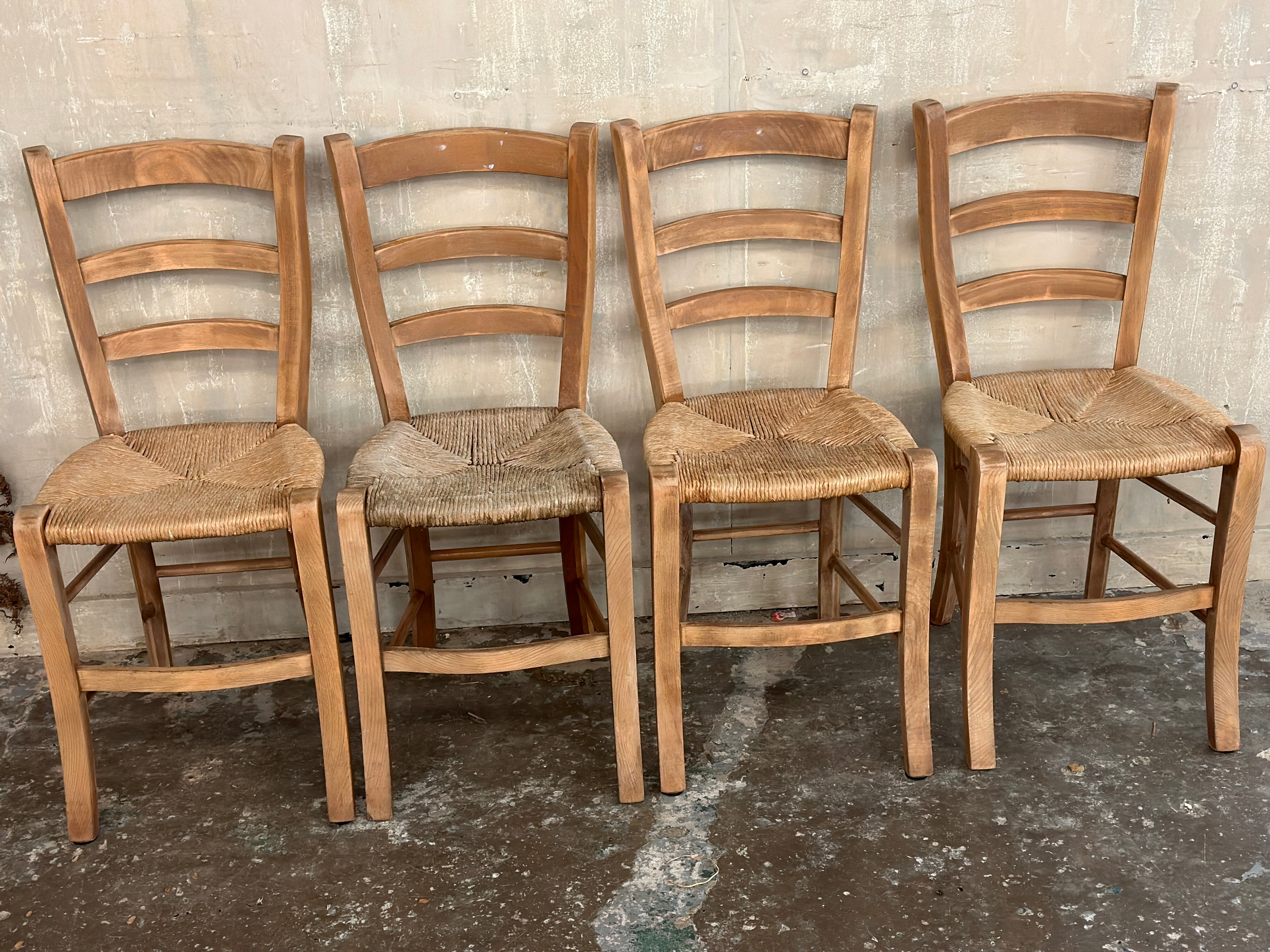 Set of 4 French dinning chairs