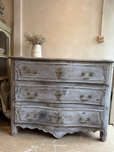 French commode