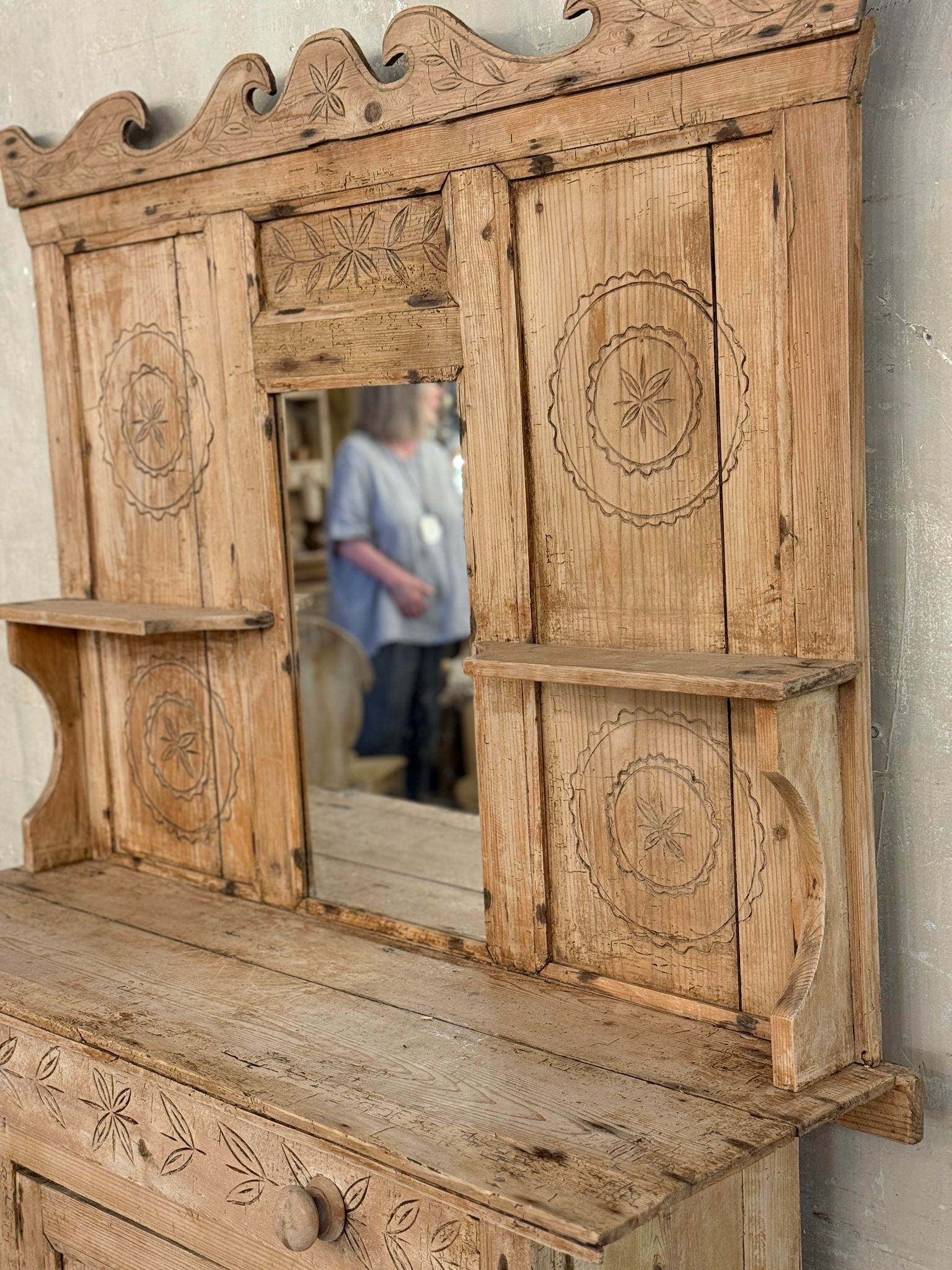 Victorian Irish pine dresser