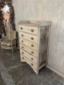 Oak bleached narrow chest of drawers