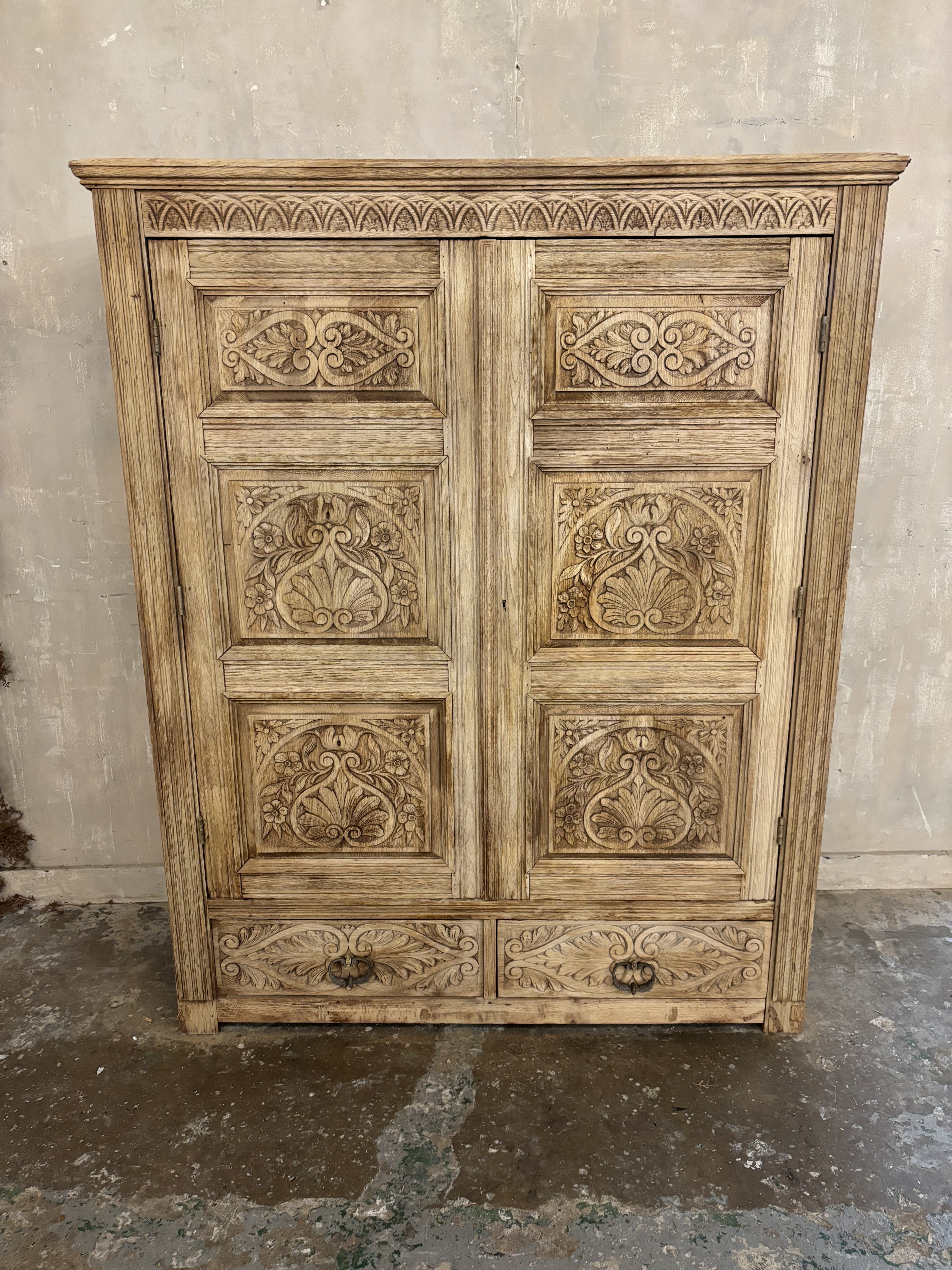 Antique oak linen cupboard